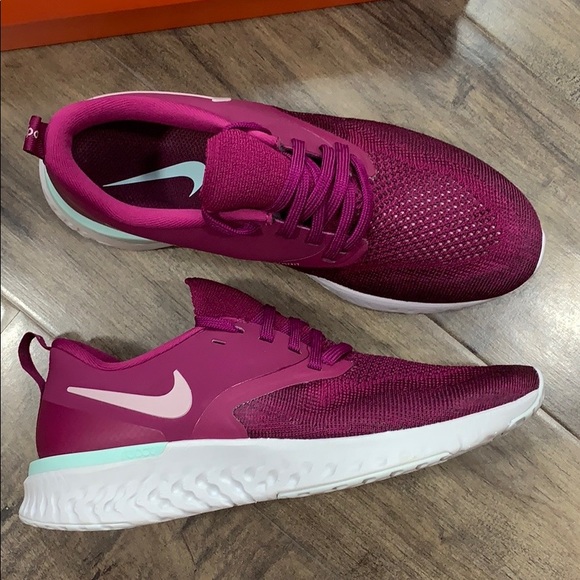 NIKE ODYSSEY REACT 2 FLYKNIT WMNS - Picture 13 of 16
